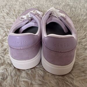 Kizik Women's Athletic Shoes in Lavender
